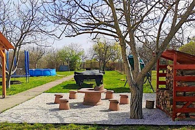 Arnyasfuz-Udulohaz-32903-32903-5