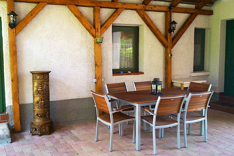 Balatoni-Zolkapus-Udulohaz-60719-60719-1