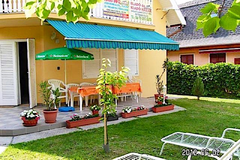 BalatonpartiHazak-9675-9675-6