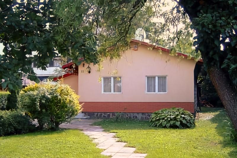 Balatonpartihazak-18-60456-60456-1