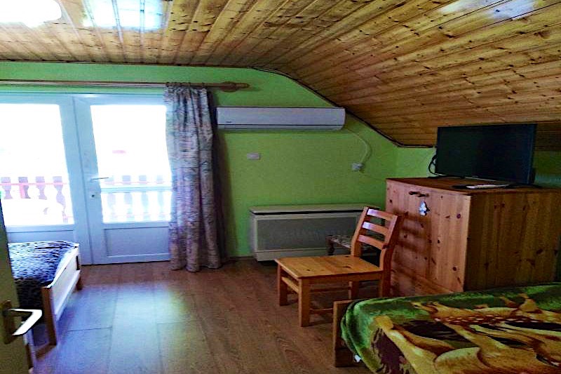 Belasics-Horgaszhazak-A-25722-25722-2