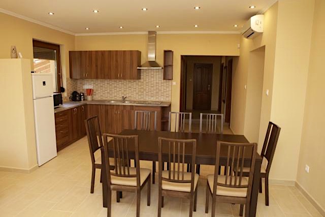 Boroka-Udulohaz-23998-23998-4