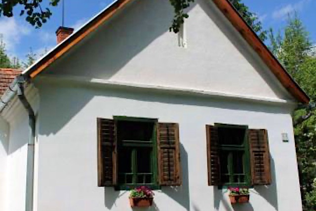Csaliti-Udulohaz-15984-15984-1