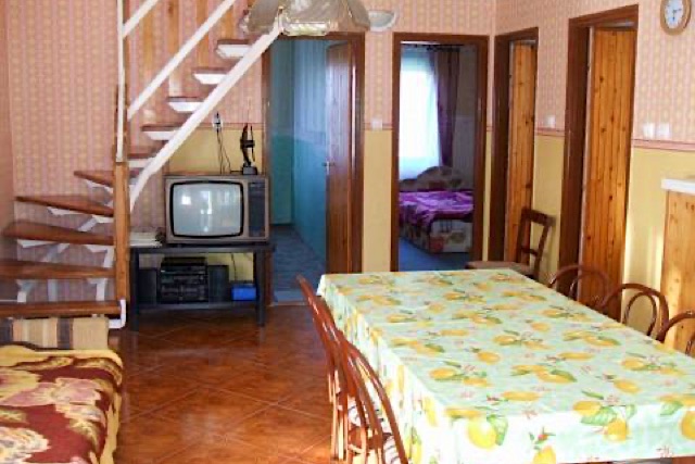 Dalma-Udulohazhaz-17264-17264-2