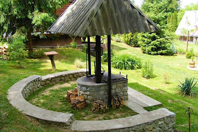 Erdei-lak-Udulohaziko-27137-27137-1