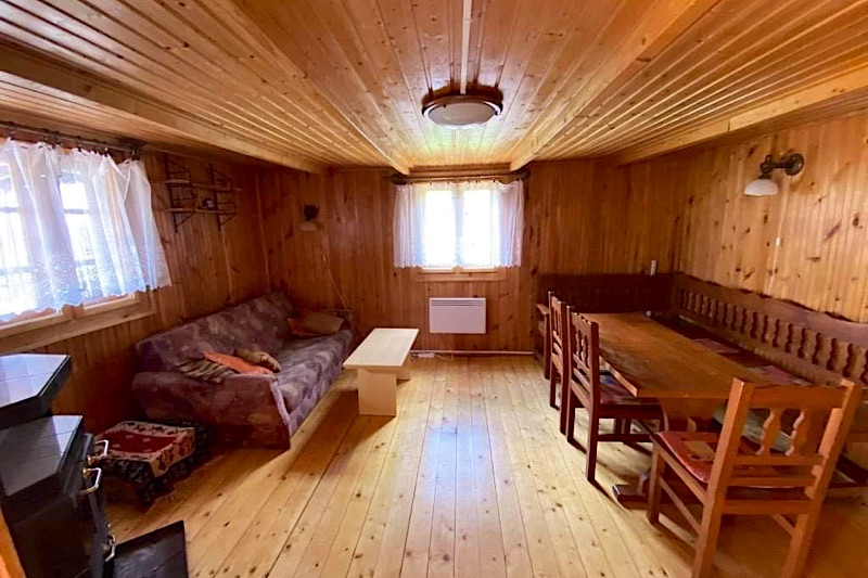 Fenyveshegyi-Haziko-53691-53691-1