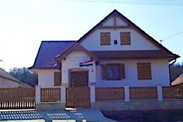 Hagyomanyok-Haza-23097-23097-1