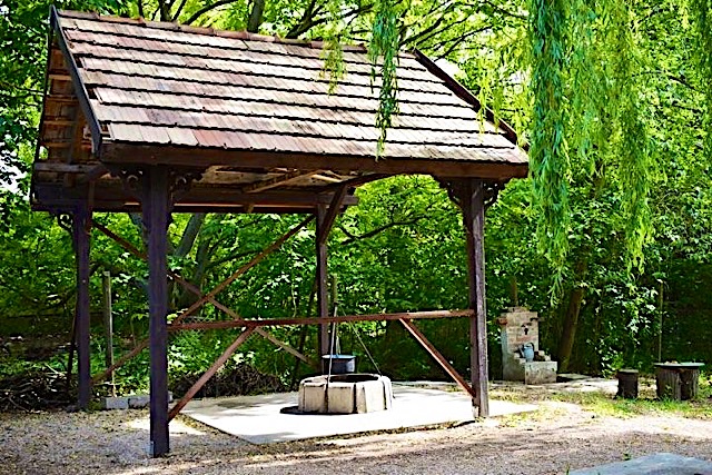 Harcsas-Udulohaz-27218-27218-6