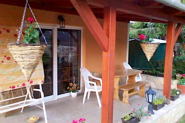 Hollo-Udulohaz-25725-25725-3