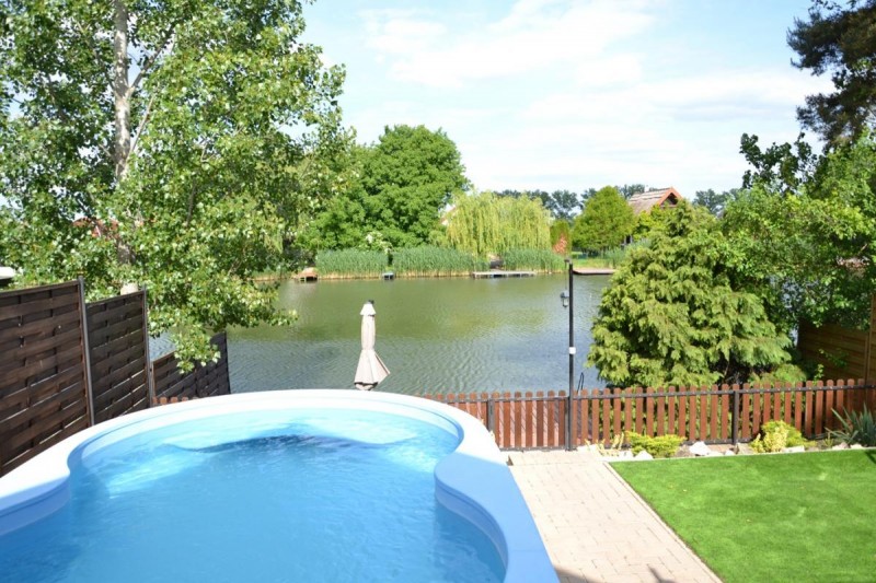 Kenderfold-38-67044-67044-4