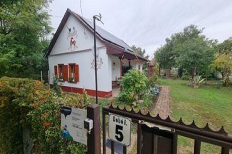 Koros-Udulohaz-63920-63920-1
