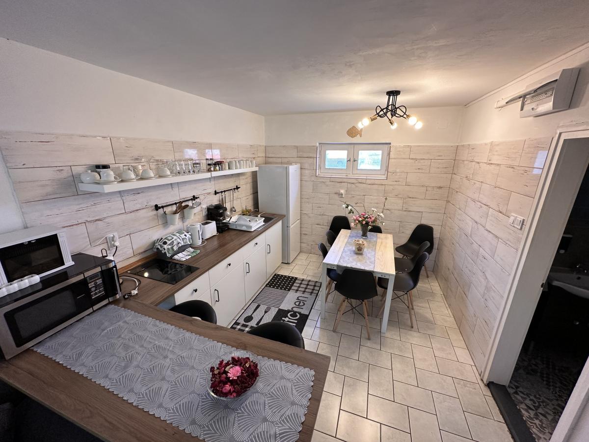 Korosi-Eden-63795-63795-2