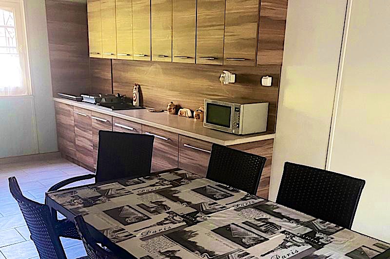 Livia-Udulohaz-15968-15968-4