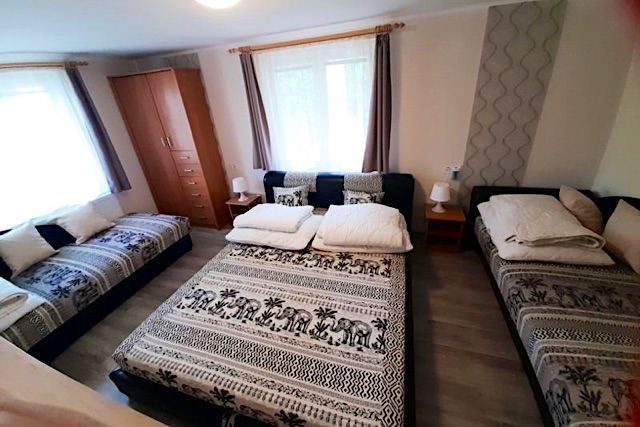 Mariska-Udulohaz-29286-29286-4