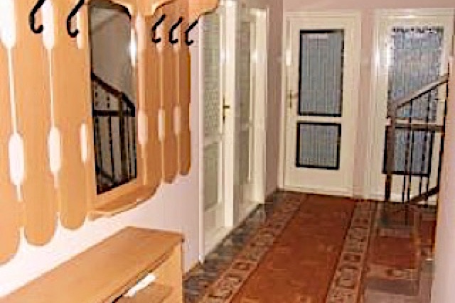 Marti-Udulohaz-23322-23322-2