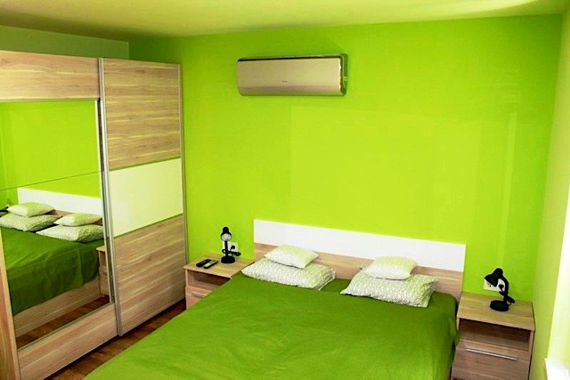 Melis-Udulohazhaz-23894-23894-4
