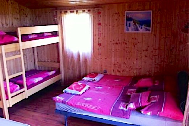 Mongesz-Udulohaz-9315-9315-2