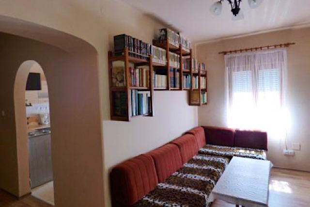 Perjesi-Udulohaz-30066-30066-2