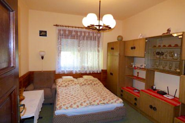 Perjesi-Udulohaz-30066-30066-3