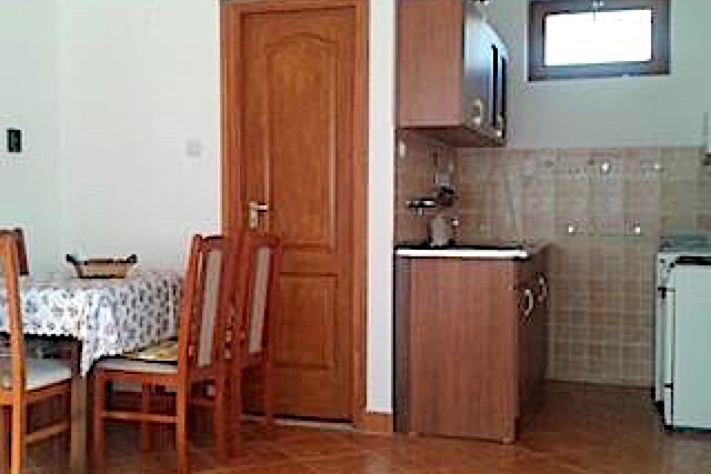 Rebeka-Udulohaz-23252-23252-3