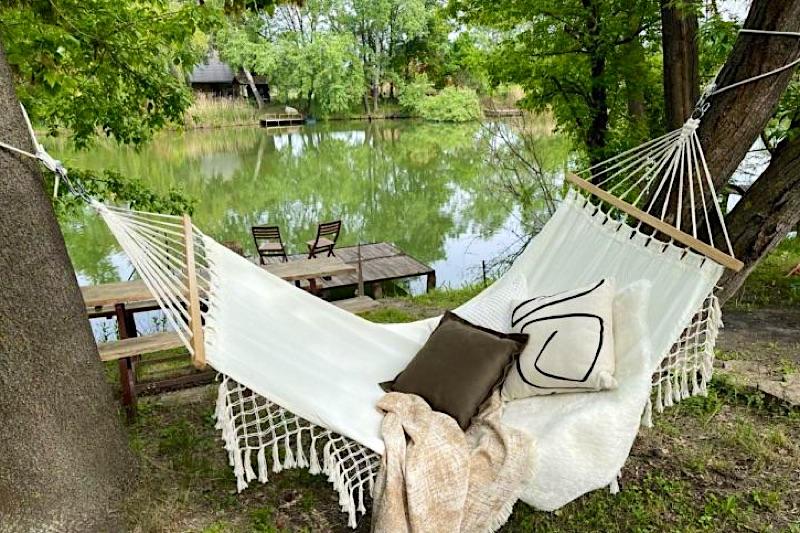 Steg-A-Udulohaz-64031-64031-1