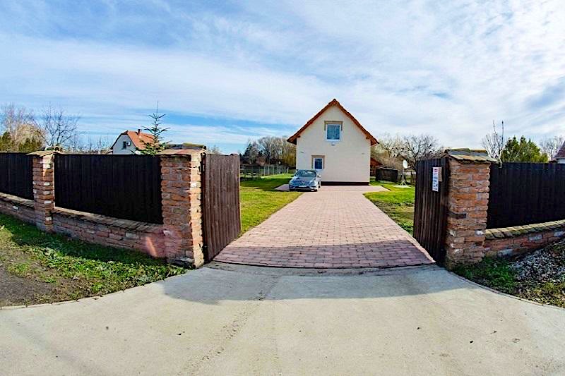 Virag-udulohaz-63918-63918-2