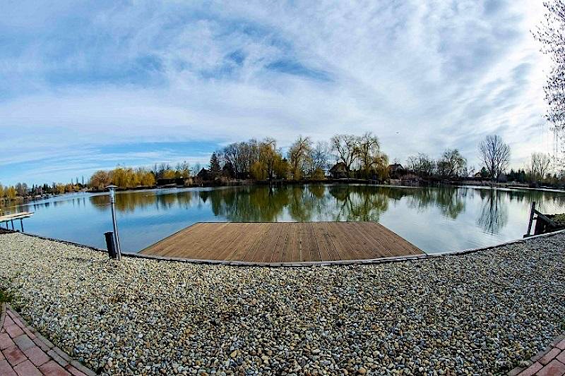 Virag-udulohaz-63918-63918-3